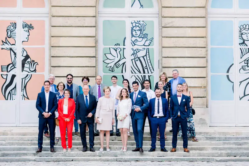 photo de groupe mariage civil mairie bordeaux