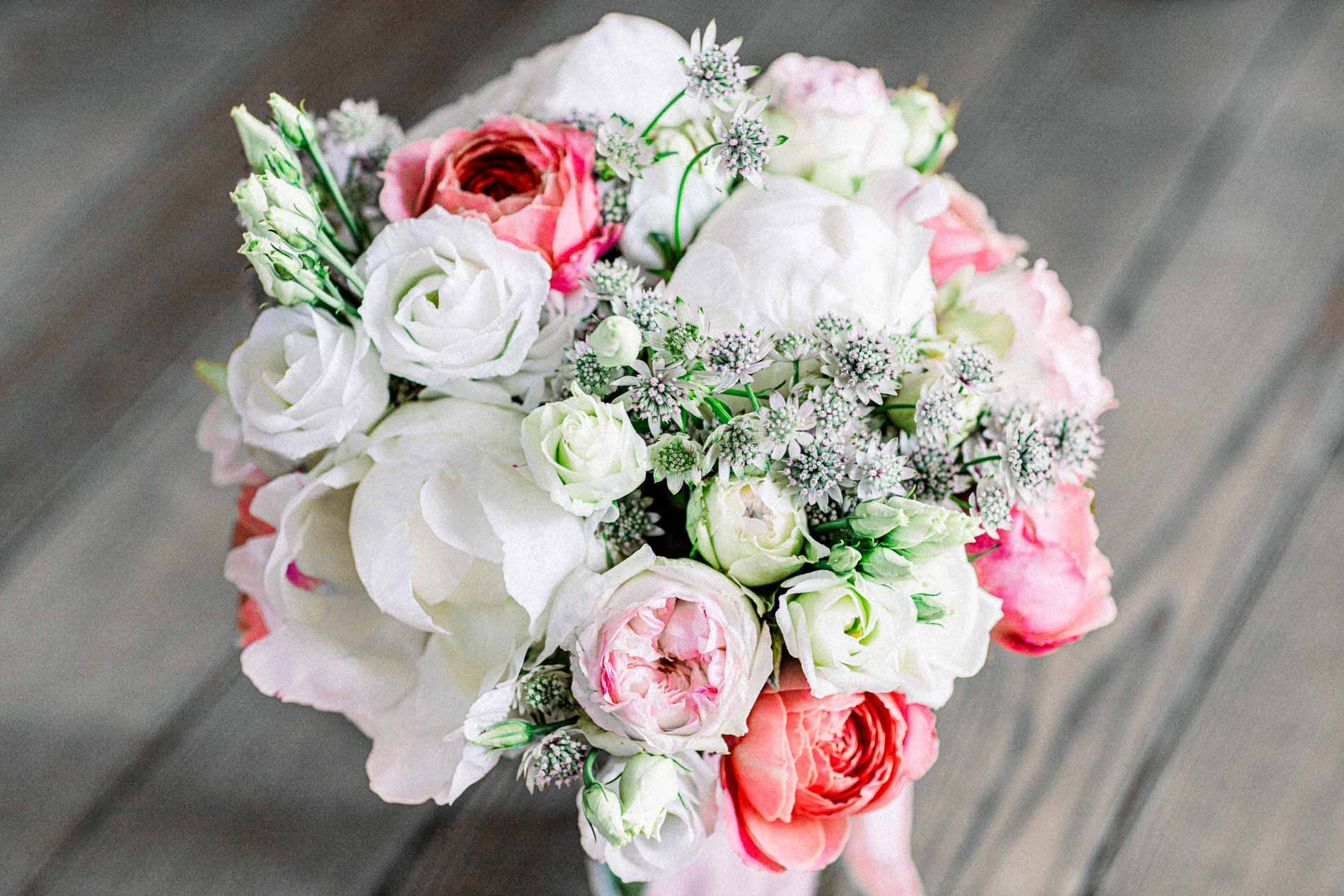 bouquet fleurs mariage chateau pape clement
