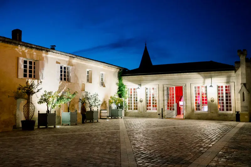 soirée mariage extérieur nuit orangeraie Château Pape Clément