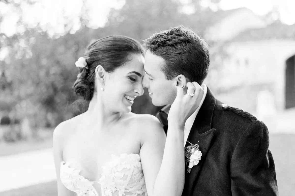 Emotional black and white wedding photography – natural moment, editorial style
